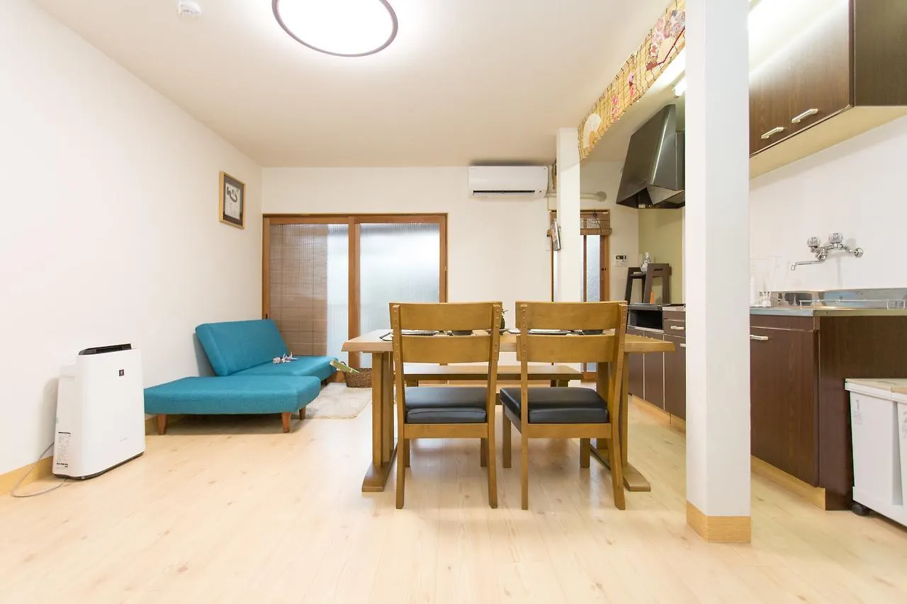 Guest House Kyorakuya Kinkakuji Kyoto Holiday home