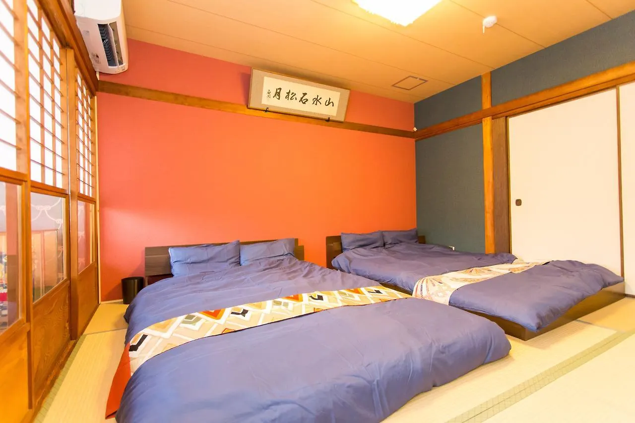 Guest House Kyorakuya Kinkakuji Kyoto Holiday home