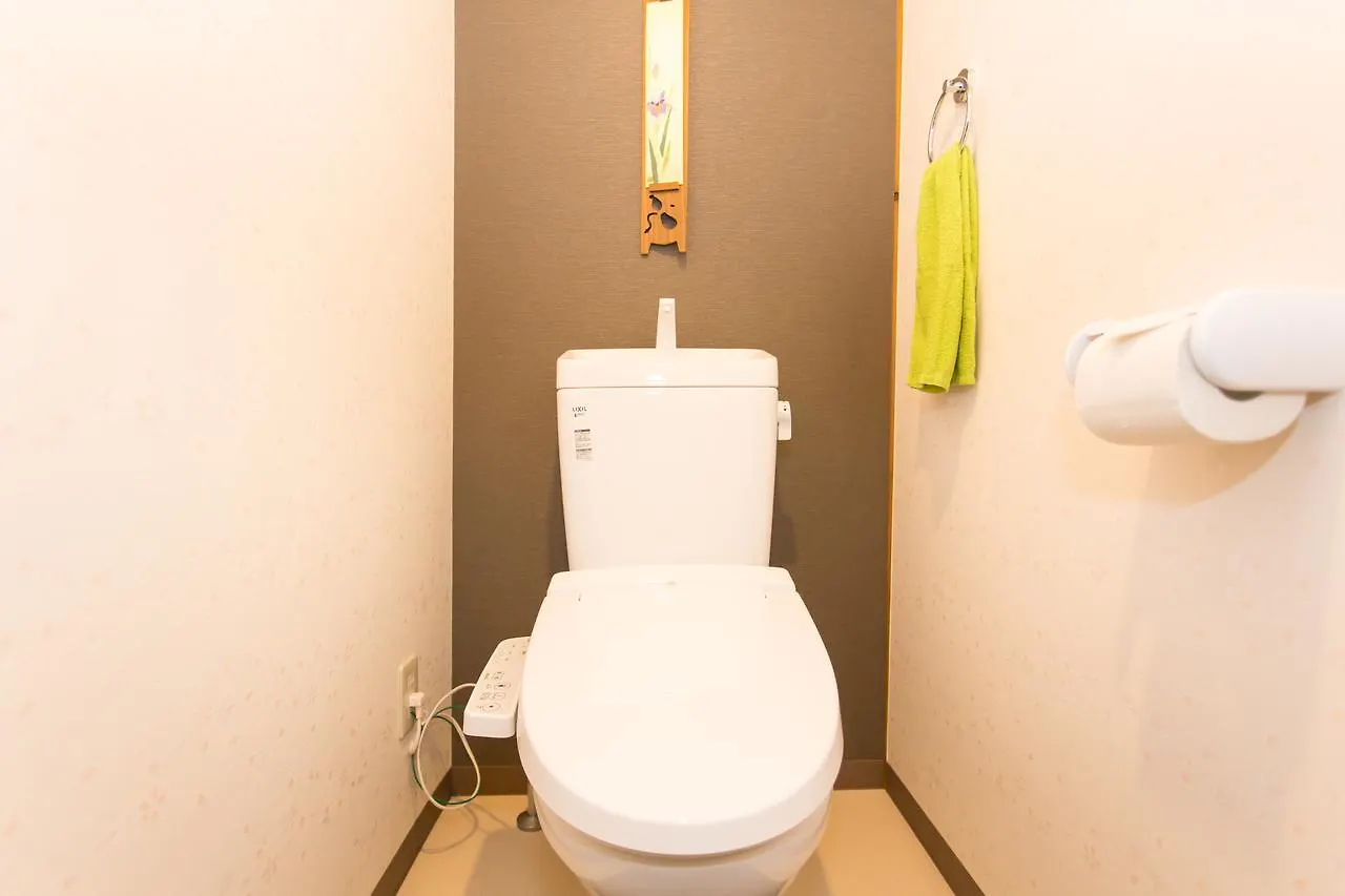 Vakantiehuis Guest House Kyorakuya Kinkakuji Kyoto Japan